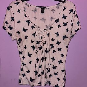 white shirt with blue butterflies from Rue 21. Size:Xl